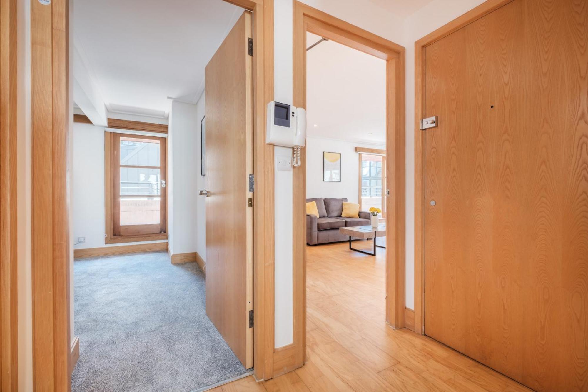 2Br Penthouse With Terrace - Heart Of Holborn - Cityapartmentstay London Exterior photo